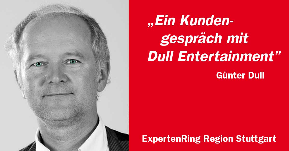 Günter Dull mit einem Kundengespräch der Dull Entertainment GmbH